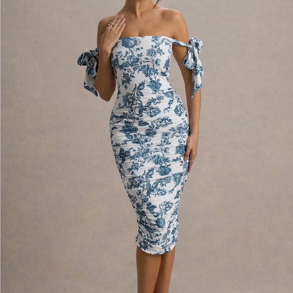 Club L London White with Blue Porcelain Floral Print Bardot Bodycon Midi Dress - Picture 8 of 9